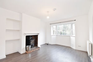 Living room - click for photo gallery